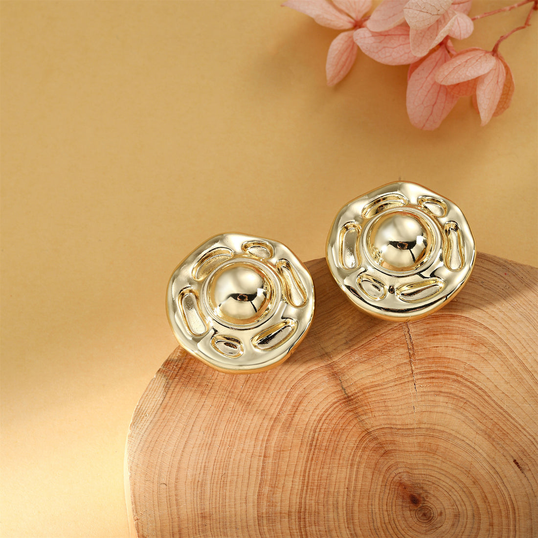 Golden, round disc stud earrings