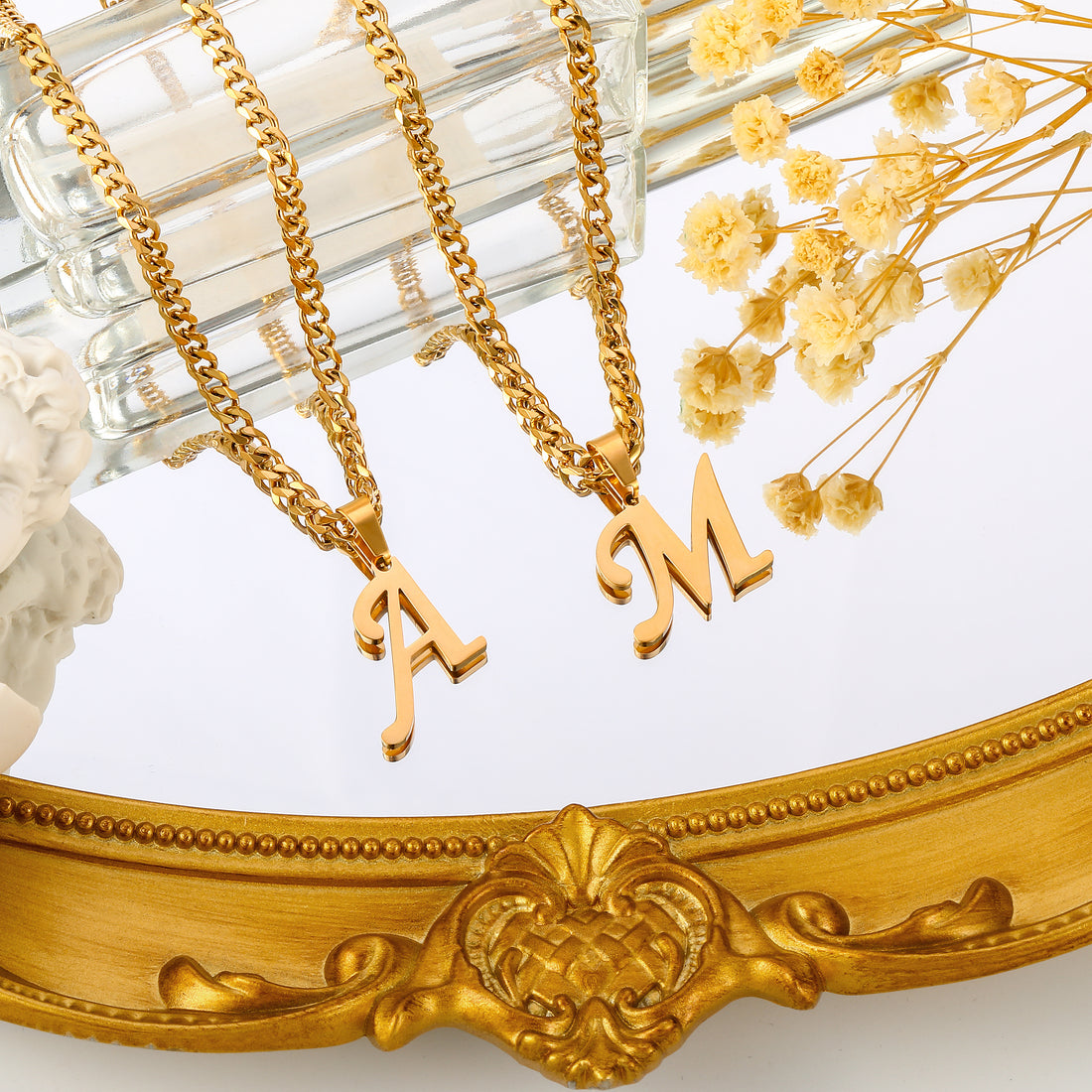 Golden, Cuban chain single-layer chain necklace, irregular capital letter tag, letter necklace