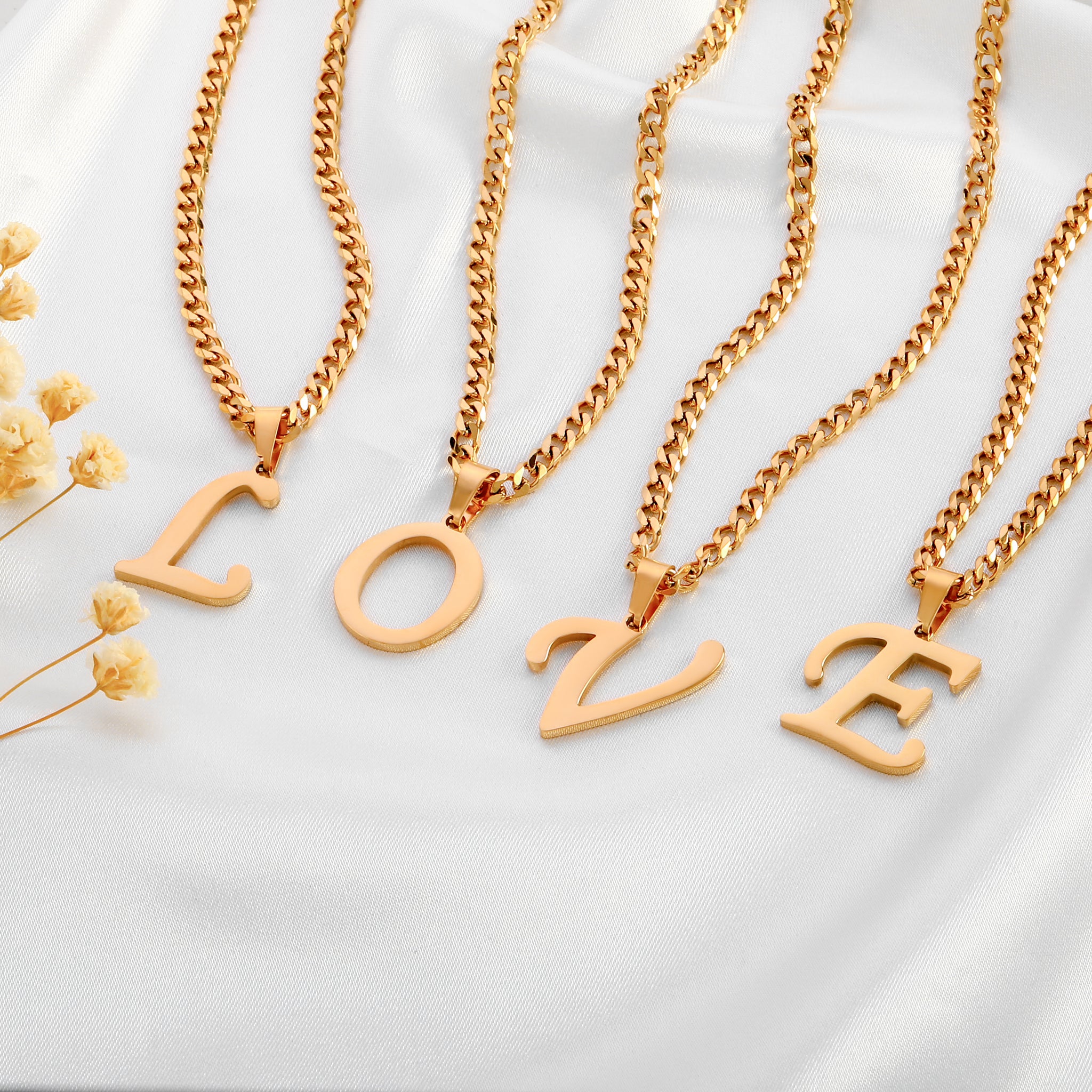 Golden, Cuban chain single-layer chain necklace, irregular capital letter tag, letter necklace