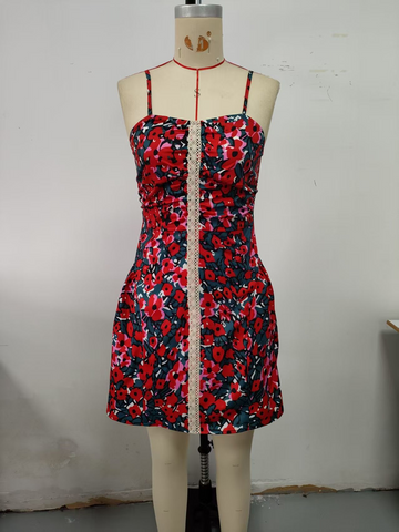 Red, floral camisole skirt, thin shoulder straps, white lace border decoration